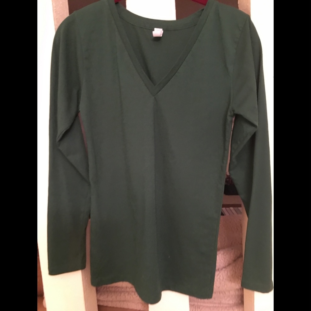 long sleeve t-shirt